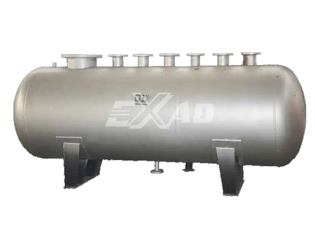 Horizontal storage tank